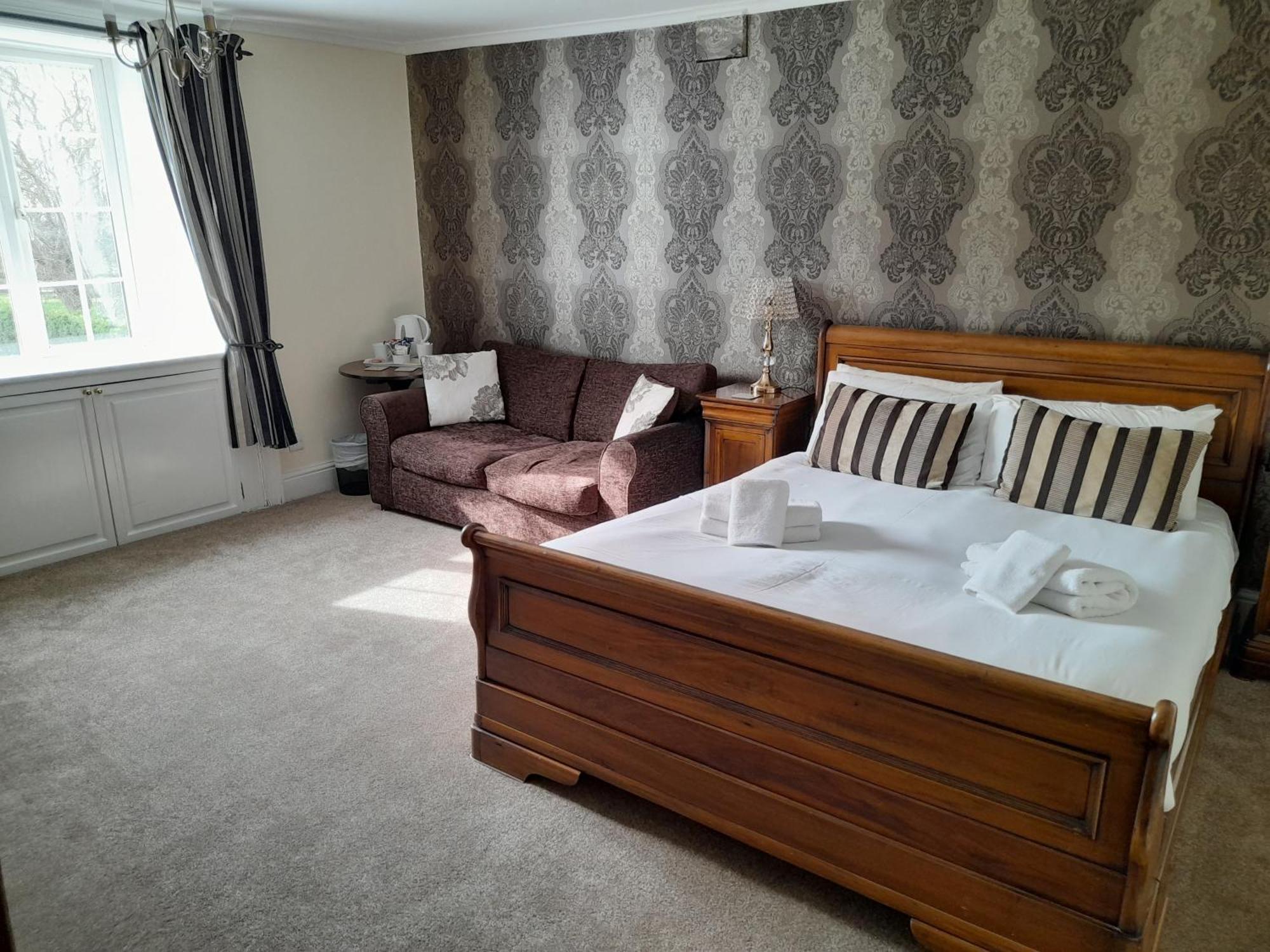 East Ayton Lodge Hotel, Scarborough Exteriör bild